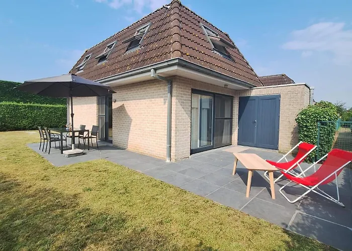 Lou\'S Plek Aan Zee